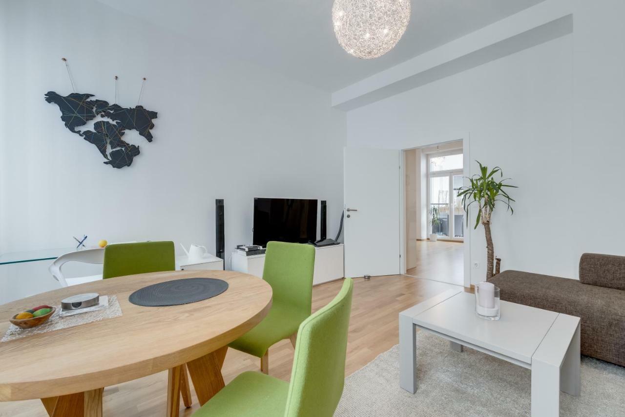 Modern Vienna Apartment Luaran gambar